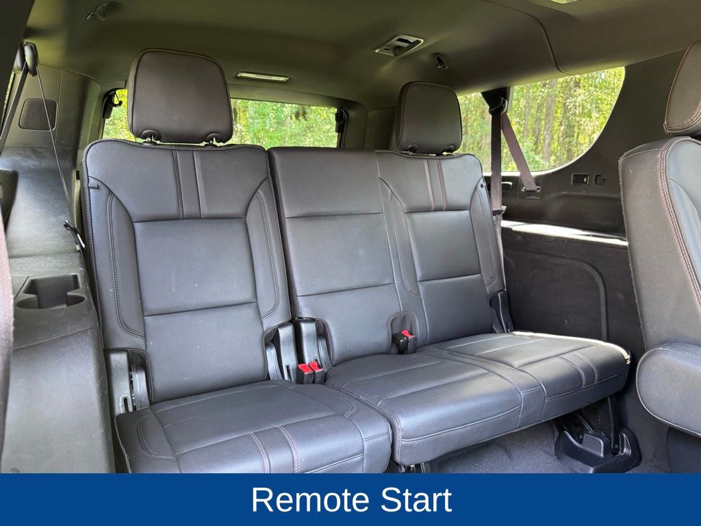 2023 Chevrolet Suburban RST photo 18