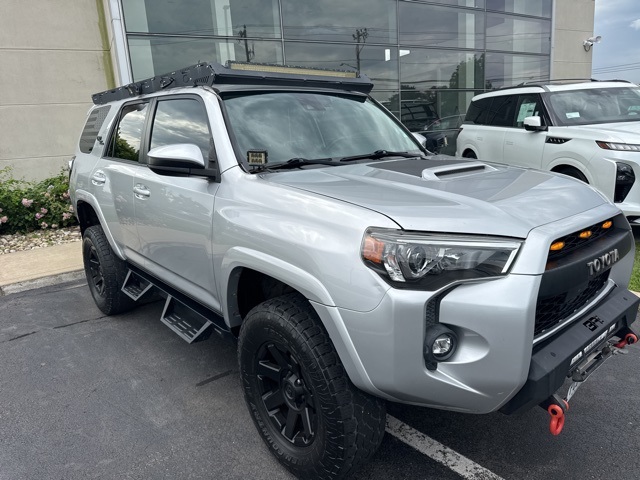 2021 Toyota 4Runner TRD Off-Road photo 5