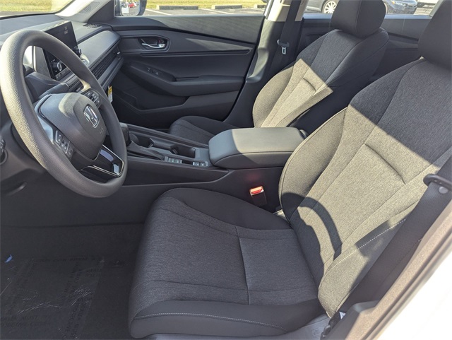 2025 Honda Accord SE photo 11