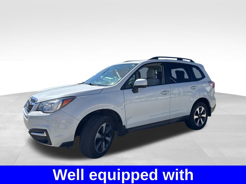 2018 Subaru Forester 2.5i Premium photo 2