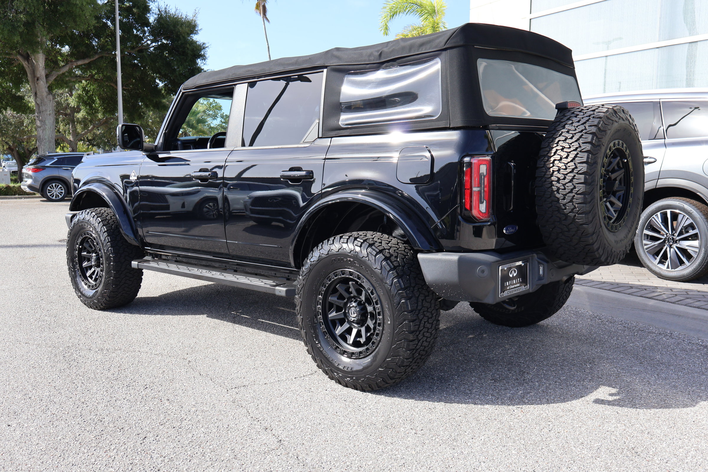 2022 Ford Bronco Base Big Bend Black Diamond Outer Banks photo 6