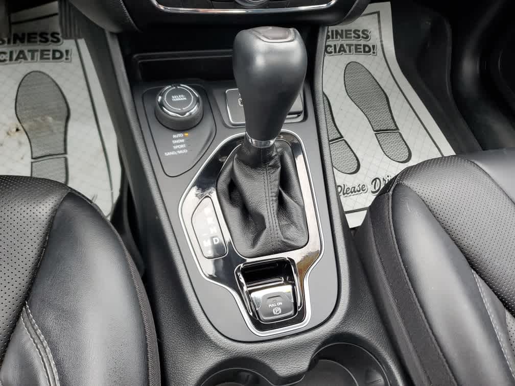 2022 Jeep Cherokee Limited photo 14