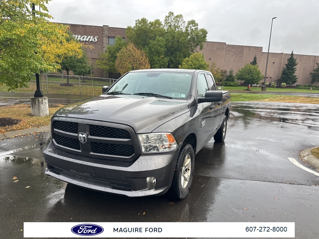 2017 Ram 1500 Express photo 9