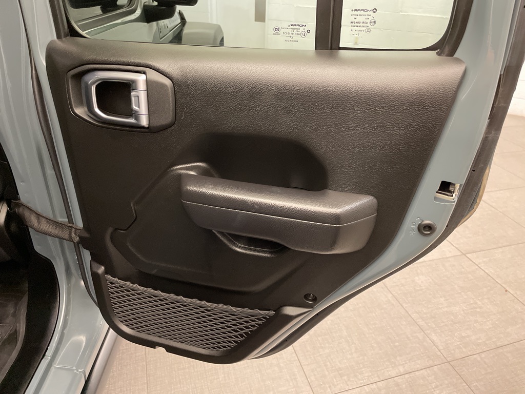 2024 Jeep Wrangler Rubicon 4xe photo 24