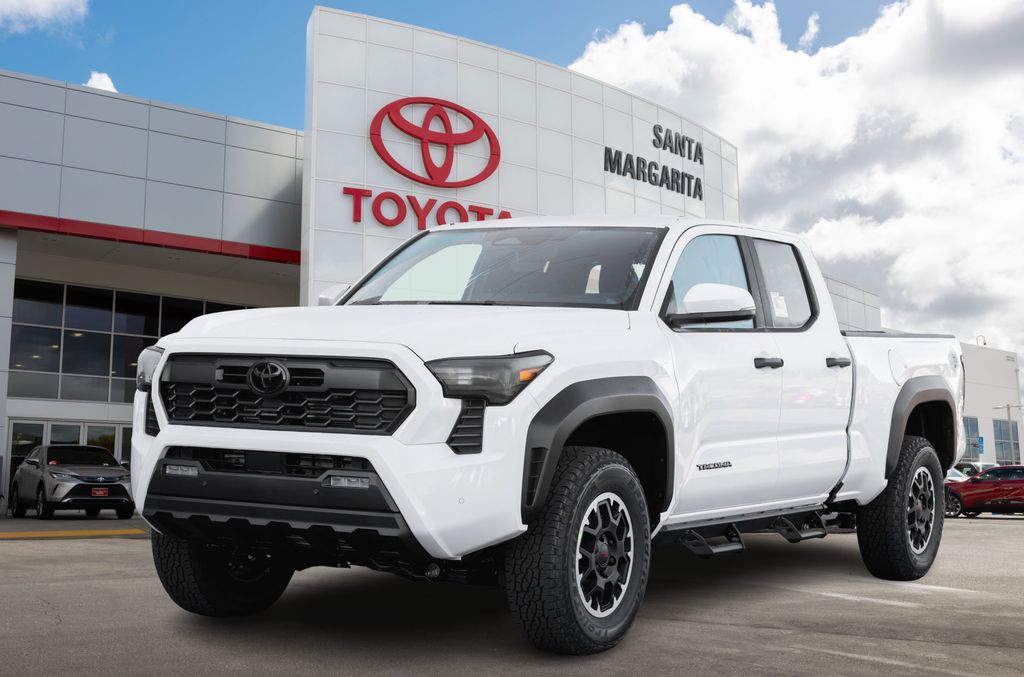 2026 Toyota Tacoma TRD Sport's photo