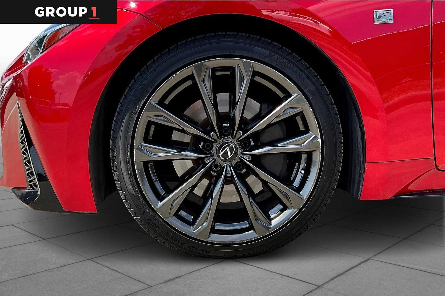 2023 Lexus IS F SPORT photo 8