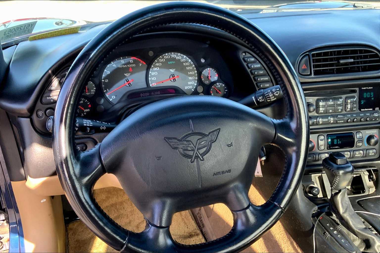 2000 Chevrolet Corvette photo 5