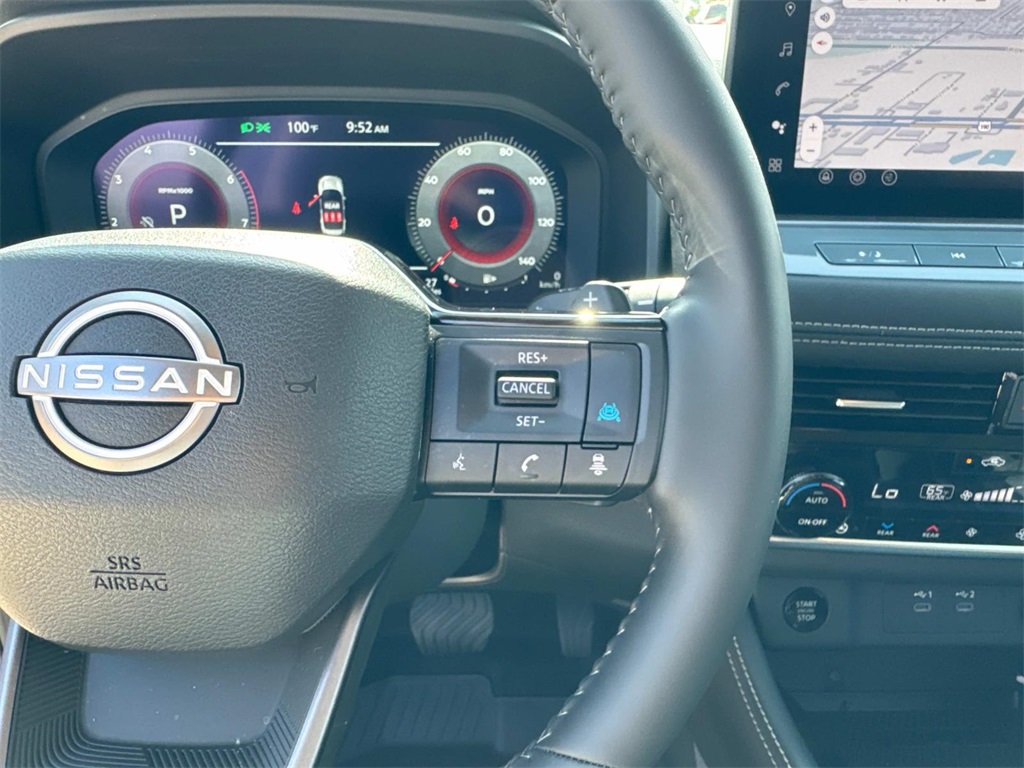 2025 Nissan Rogue Platinum photo 23