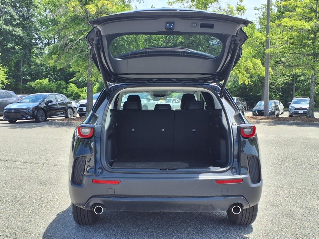 2024 Mazda CX-50 2.5 S Preferred photo 6