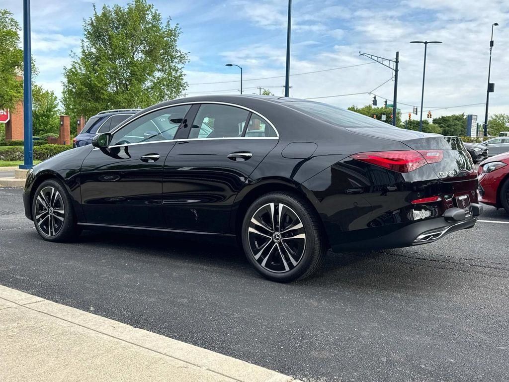2024 Mercedes Benz CLA 250 4MATIC photo 4