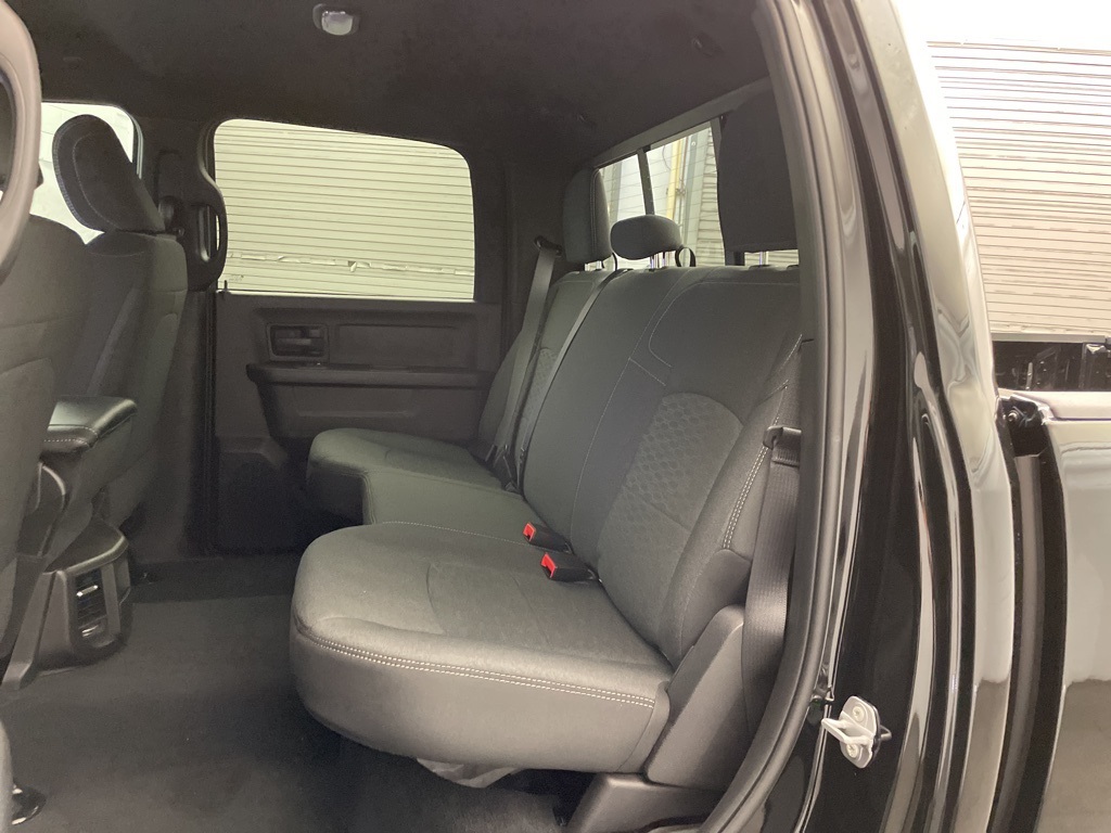 2025 Ram 2500 Tradesman photo 12