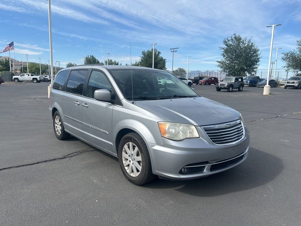 Used 2014 Chrysler Town & Country Touring with VIN 2C4RC1BG0ER325467 for sale in North Salt Lake, UT