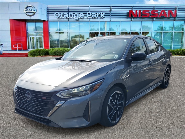 2024 Nissan Sentra SR photo 4