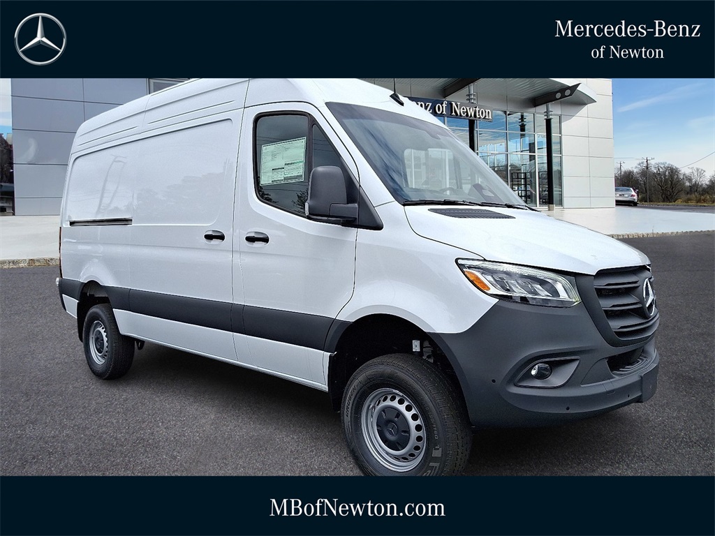2025 Mercedes-Benz Sprinter Cargo Van Base's photo