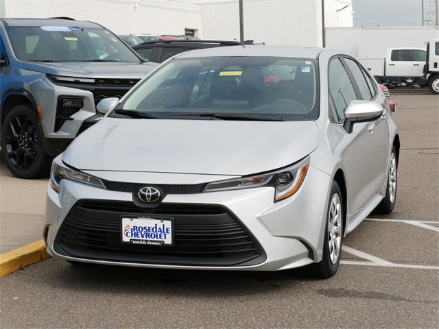 2024 Toyota Corolla LE photo 3