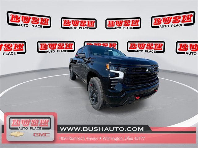 2026 Chevrolet Silverado 1500 RST photo 3