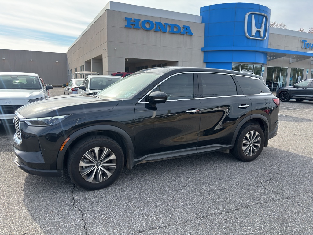 2024 INFINITI QX60 PURE's photo