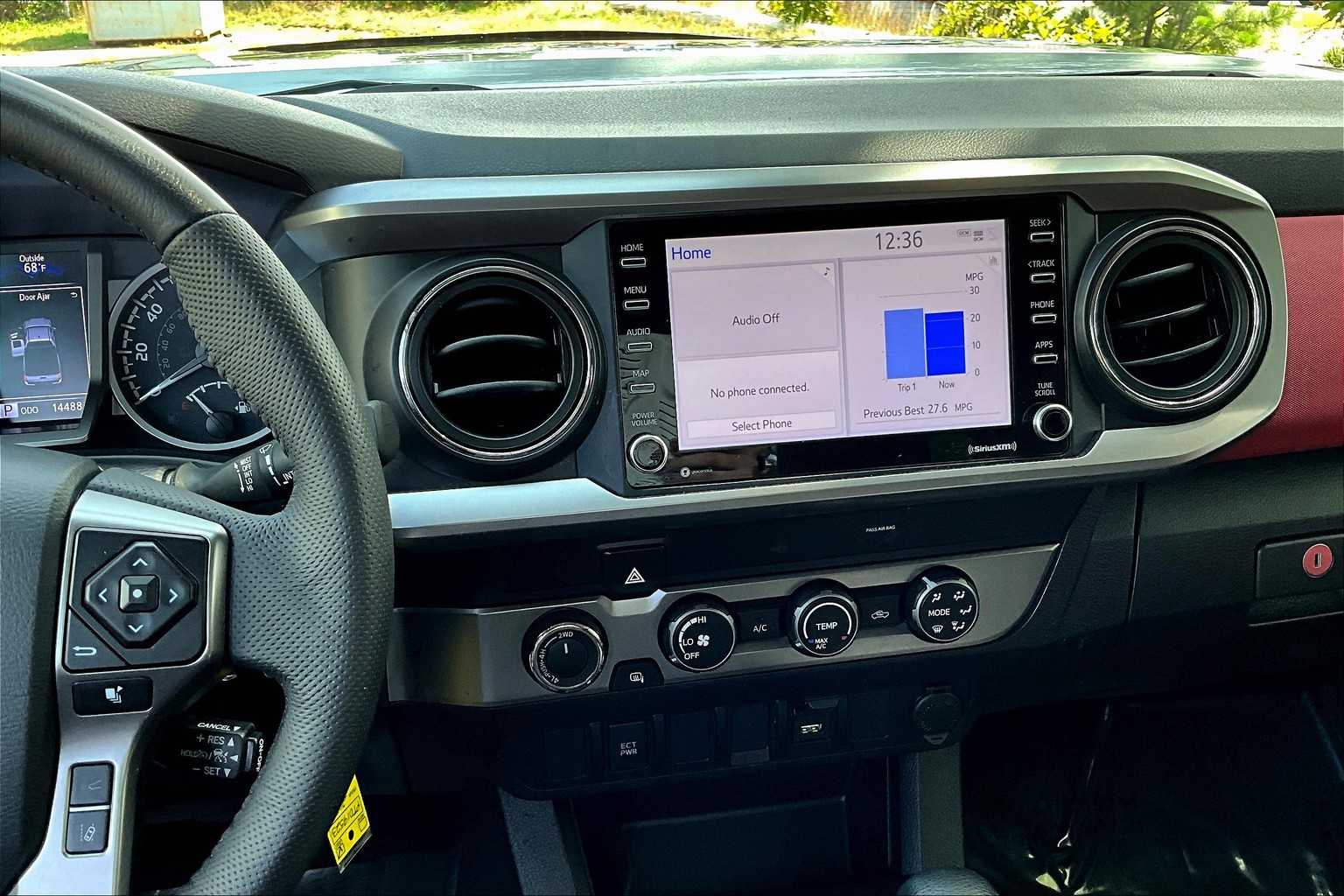 2023 Toyota Tacoma SR5 4x4 Access Cab photo 6