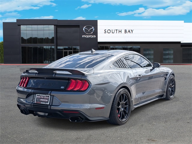 2022 Ford Mustang GT Premium photo 3