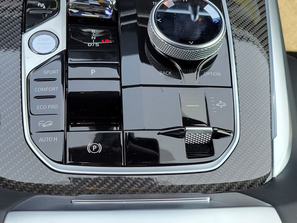 2026 Bmw X7 M60i photo 24