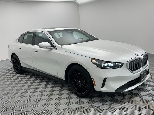 2025 Bmw 530i xDrive photo 3