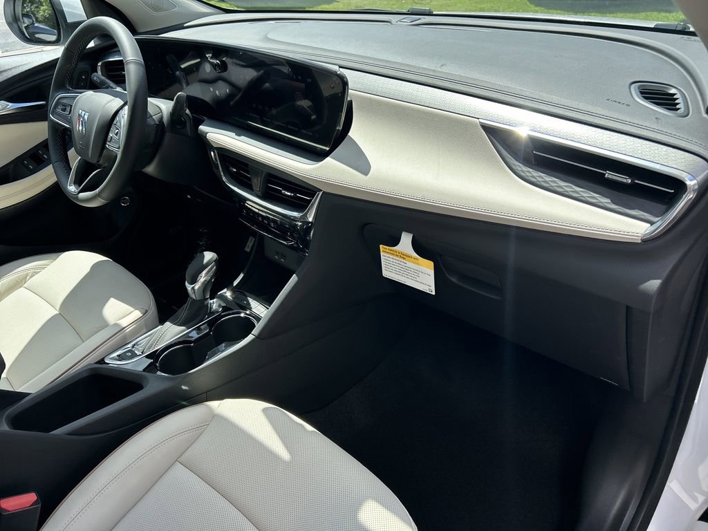 2026 Buick Encore GX Avenir photo 12