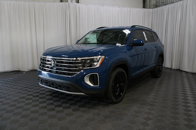 2026 Volkswagen Atlas SE Technology photo 18