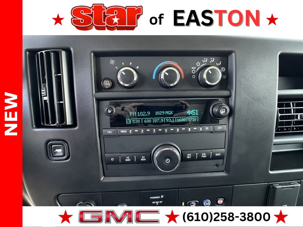 2025 Gmc Savana Cutaway 3500 photo 13