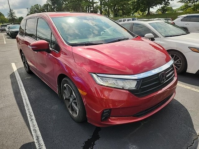 2024 Honda Odyssey Elite photo 2