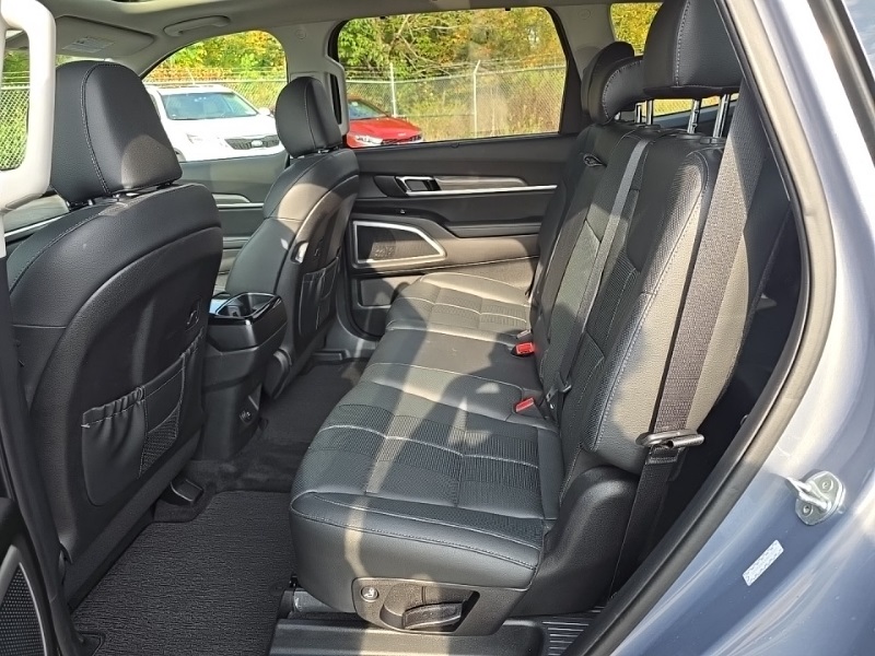 2021 Kia Telluride EX photo 25