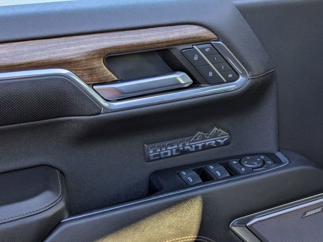 2023 Chevrolet Silverado 1500 High Country photo 11