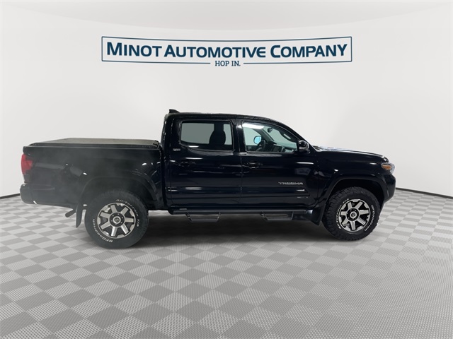 2023 Toyota Tacoma SR5 photo 9