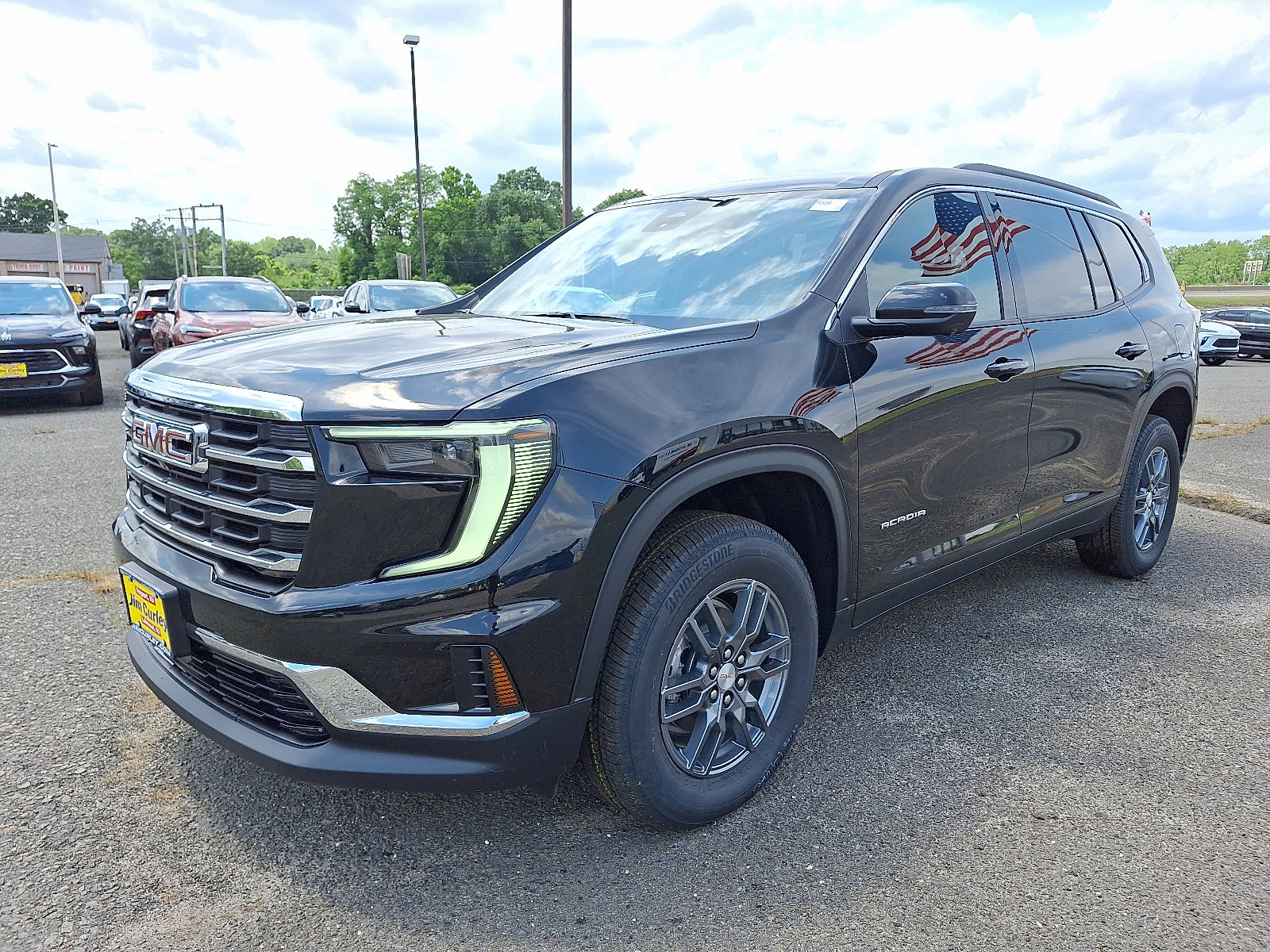 2025 Gmc Acadia Elevation photo 2