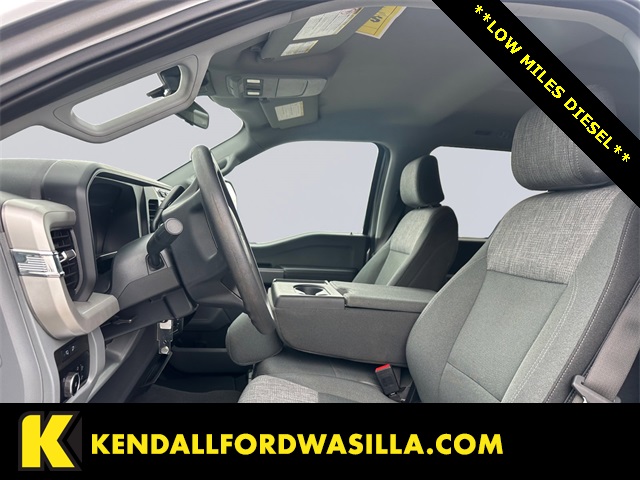 2024 Ford F-350 photo 9