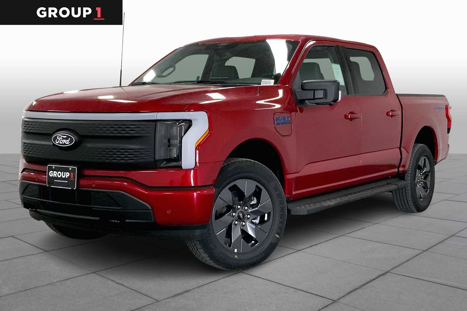 2025 Ford F-150 Lightning photo 3