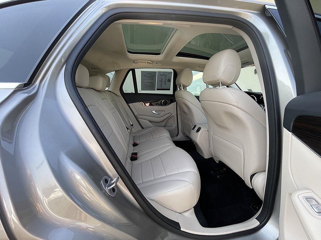 2021 Mercedes Benz GLC 300 4MATIC photo 27