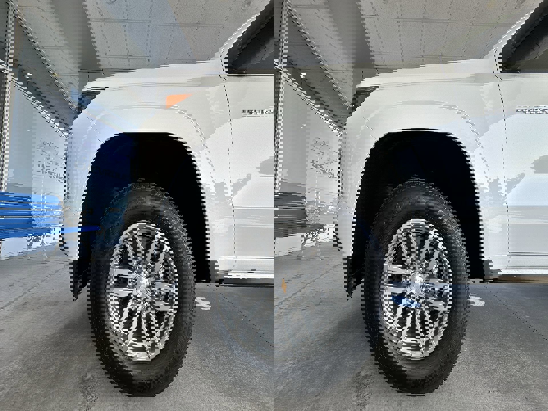 2025 Chevrolet Colorado Work Truck LT photo 27