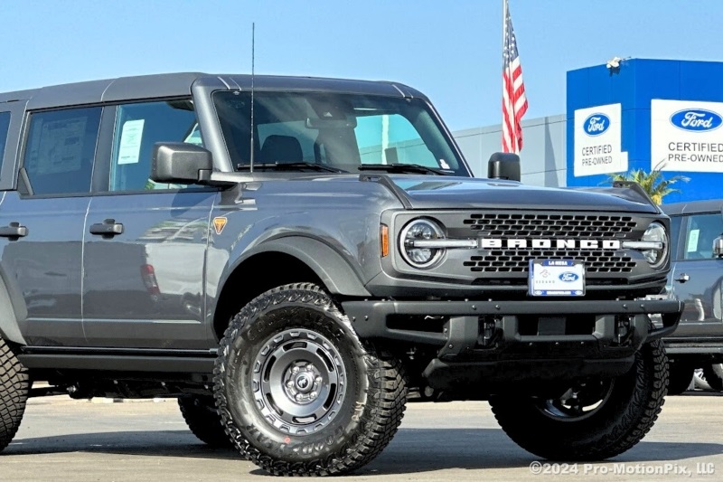 2024 Ford Transit photo 25
