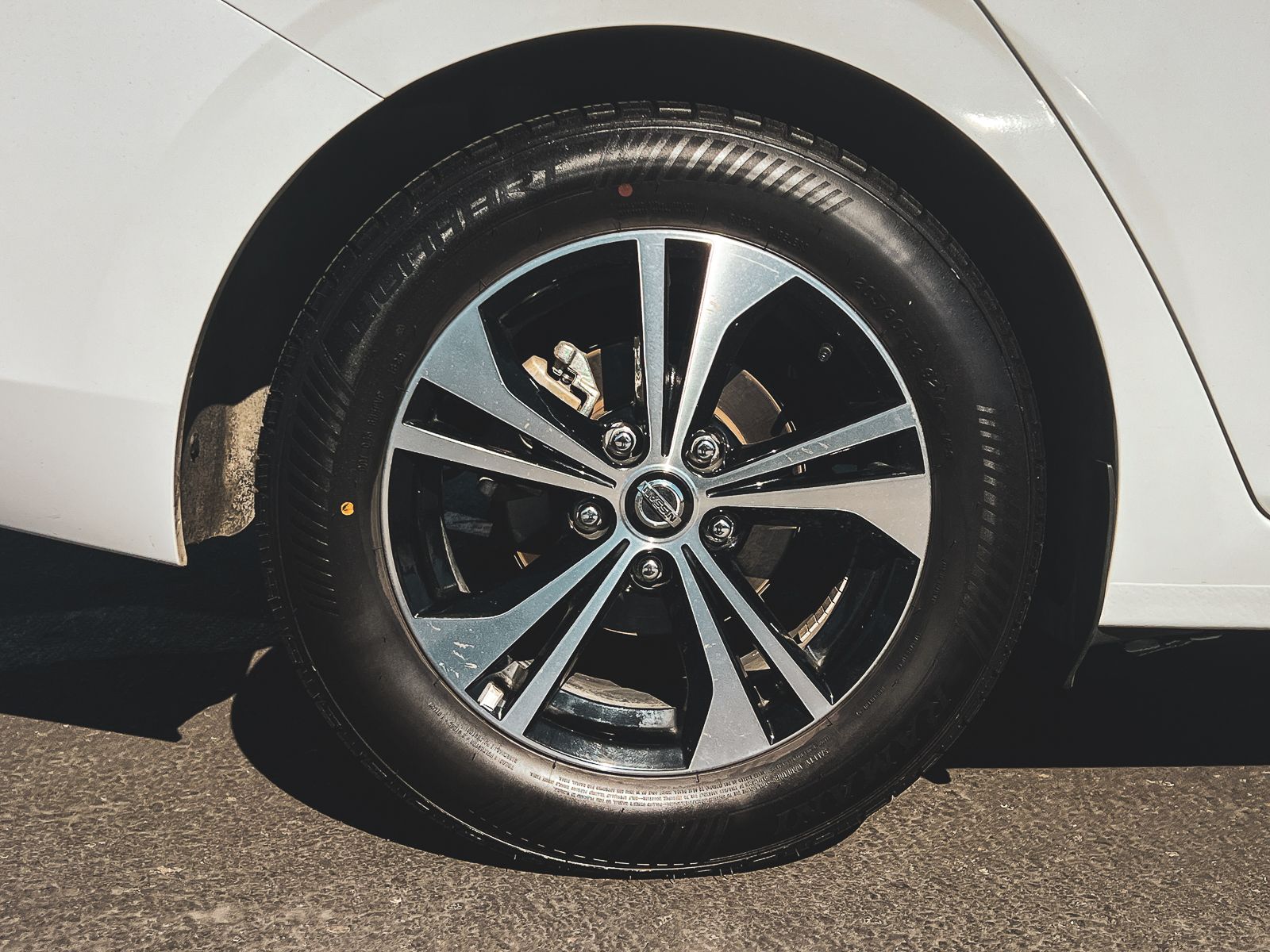 2023 Nissan Sentra SV photo 2