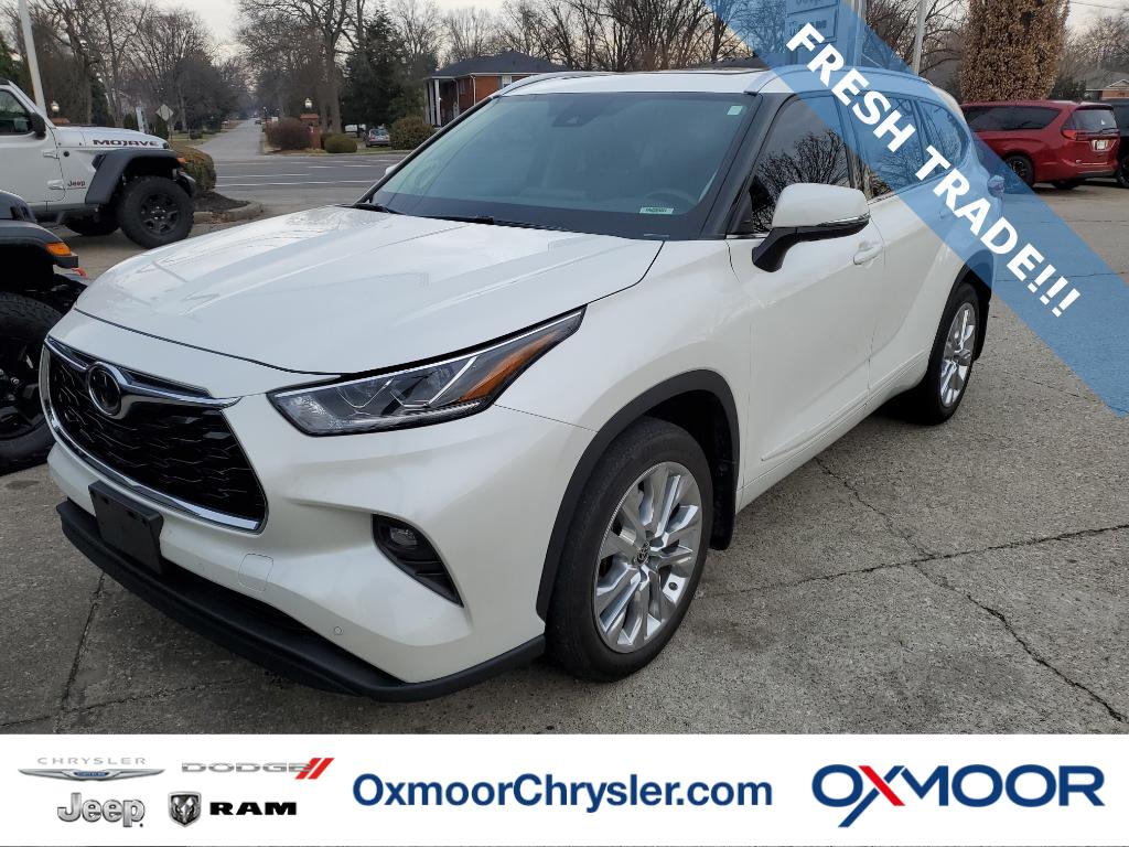 2020 Toyota Highlander Limited's photo