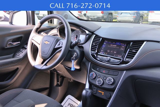 2021 Chevrolet Trax LS photo 10