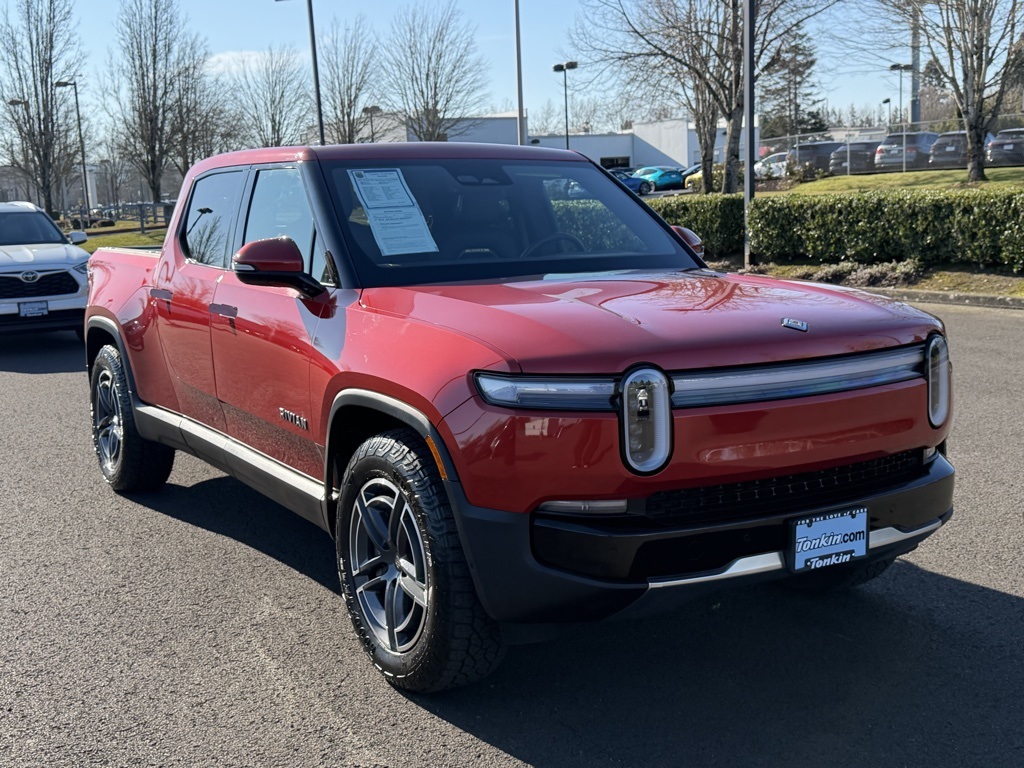 Used 2025 Rivian R1T Adventure with VIN 7FCTGBAA0SN037027 for sale in Gresham, OR