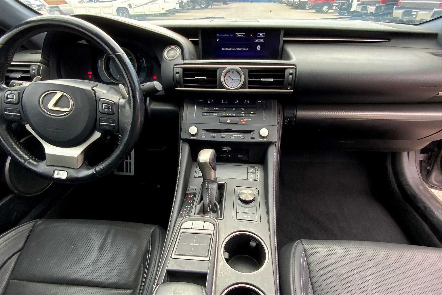 2016 Lexus RC 350 photo 15