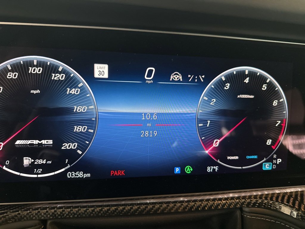 2025 Mercedes Benz G AMG 63 photo 4