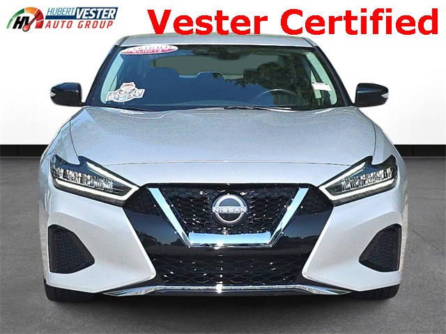 2023 Nissan Maxima SV photo 3
