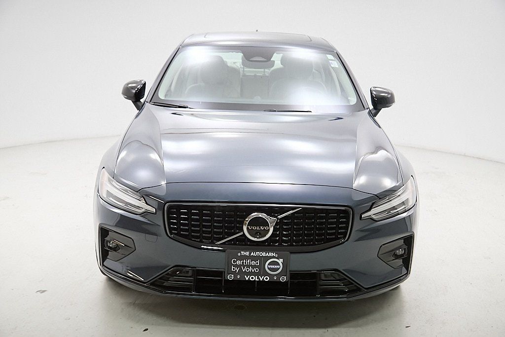 2024 VOLVO S60 - Image 4