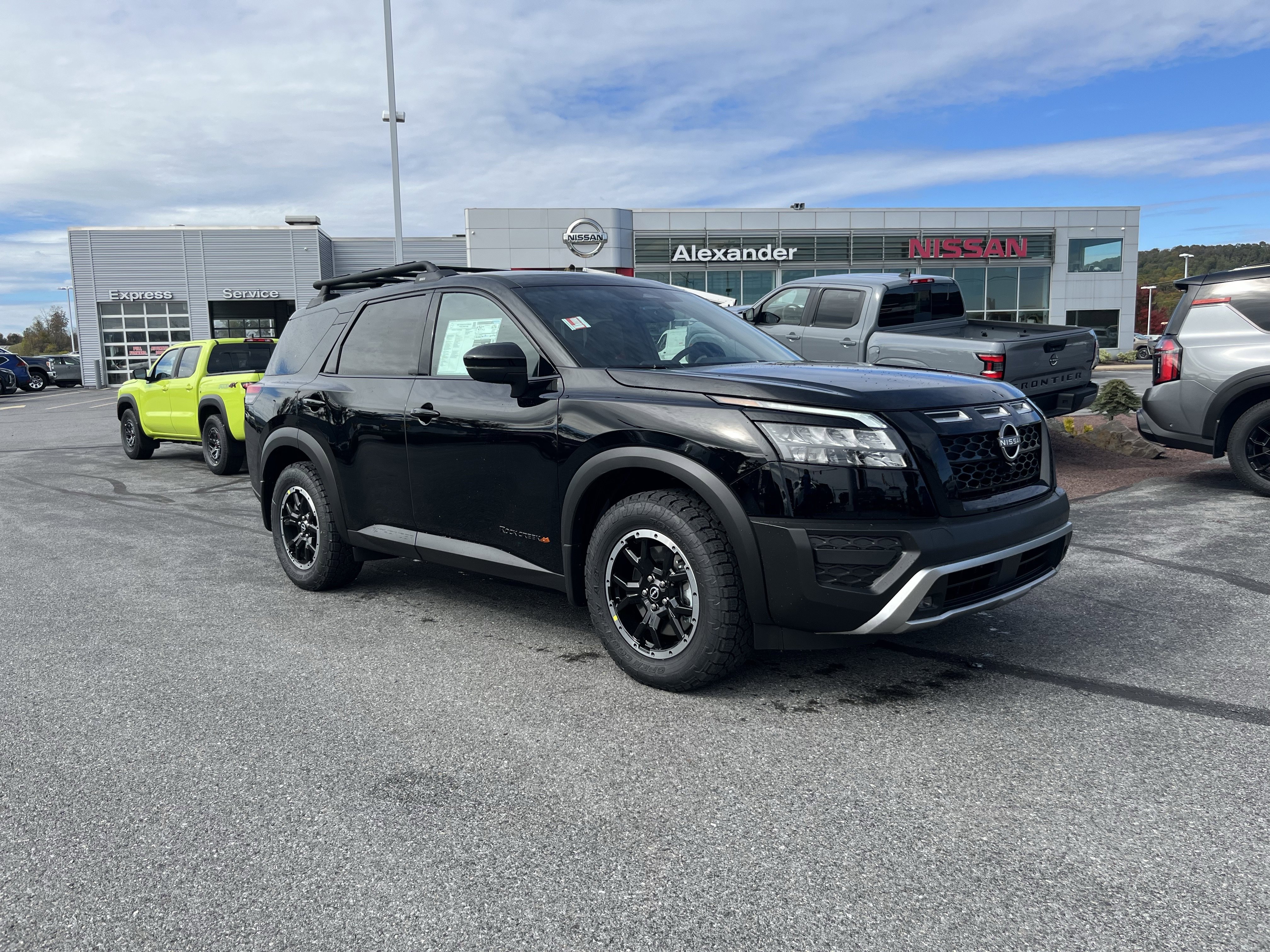 2025 Nissan Pathfinder Rock Creek's photo