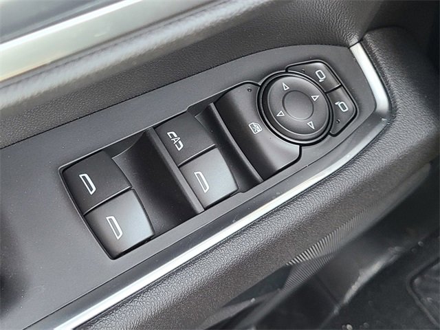 2025 Chevrolet Silverado 1500 LT photo 29