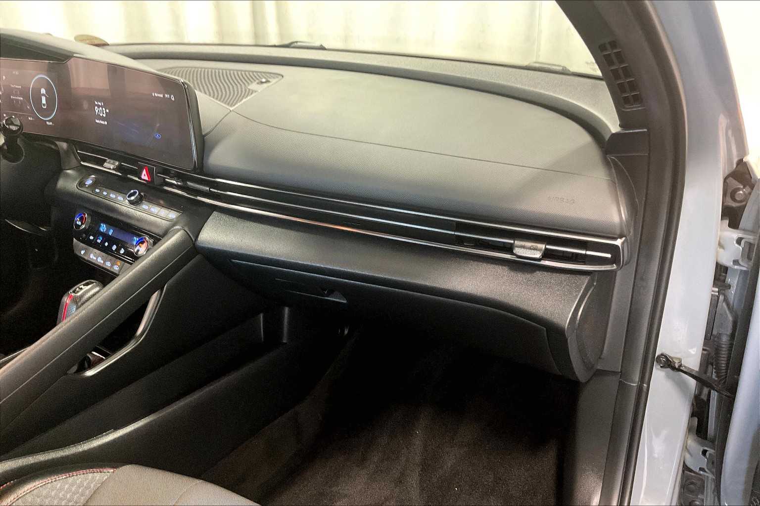 2023 Hyundai Elantra N Line photo 13
