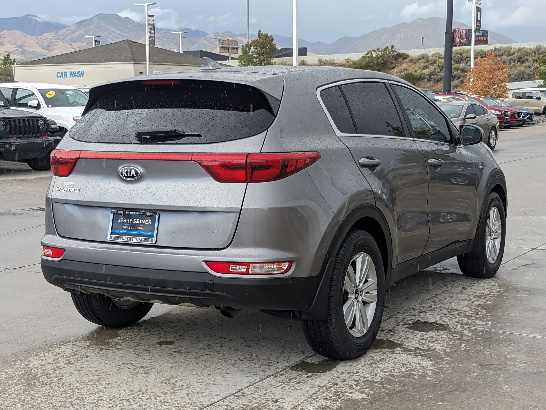 2017 Kia Sportage LX photo 2